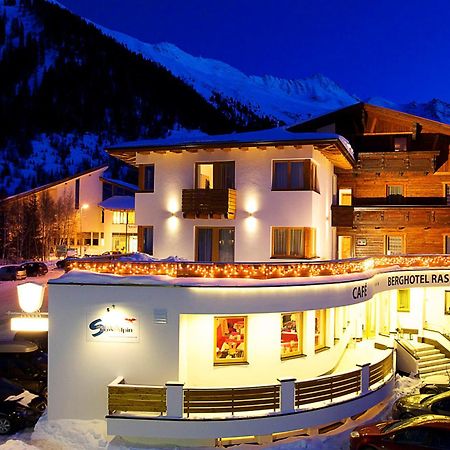 Berghotel Rasis Galtur Bagian luar foto