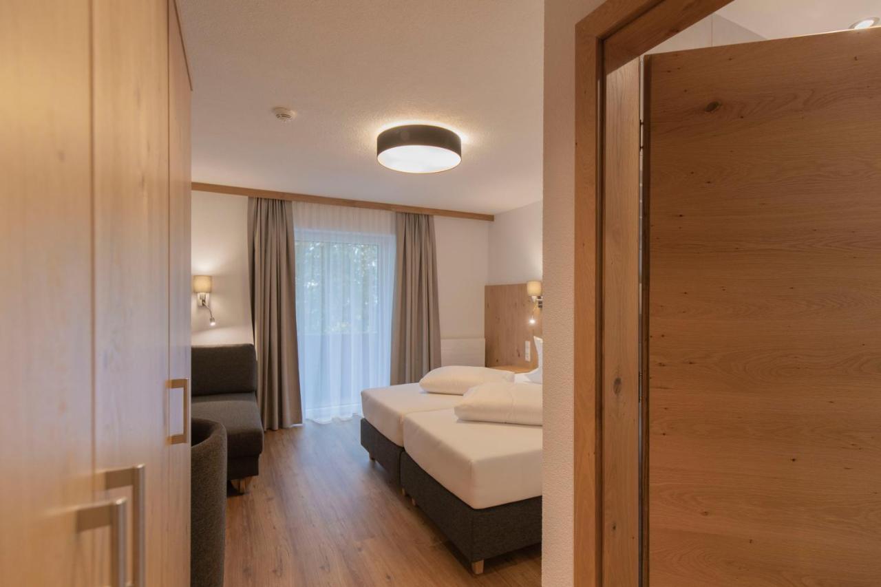 Berghotel Rasis Galtur Bagian luar foto