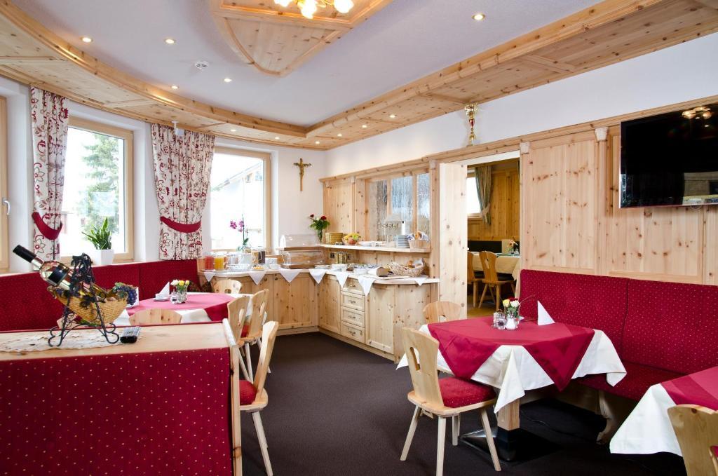 Berghotel Rasis Galtur Bagian luar foto